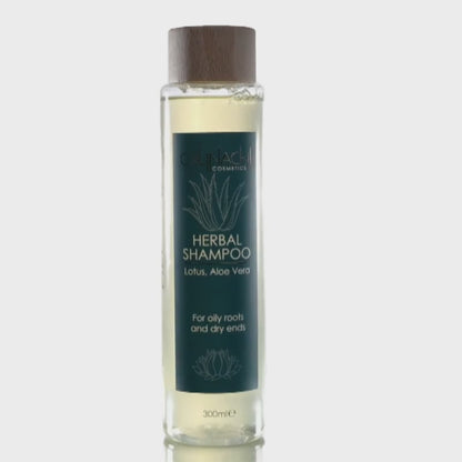 Shampoo Professionale per Cuoio Capelluto Grasso e Punte Secche | Erboristico e Senza Solfati | 300 ml